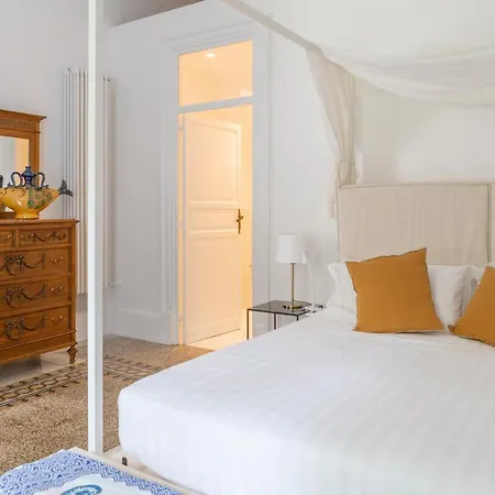 Garden In Private On Via Liberta Bed & Breakfast 2*