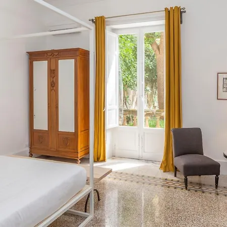 Garden In Private On Via Liberta Palermo